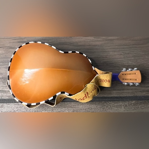 Hallmark Keepsake NEW 2004 “Feliz NAVIDAD Christmas Ornament with Leather strap - Picture 4 of 8